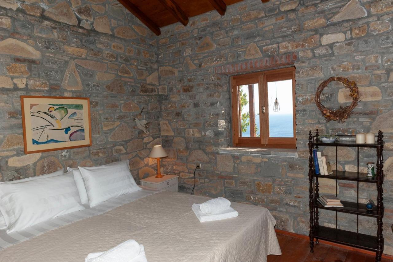 Oceanis Cottage House Ormos Koumeikon Extérieur photo