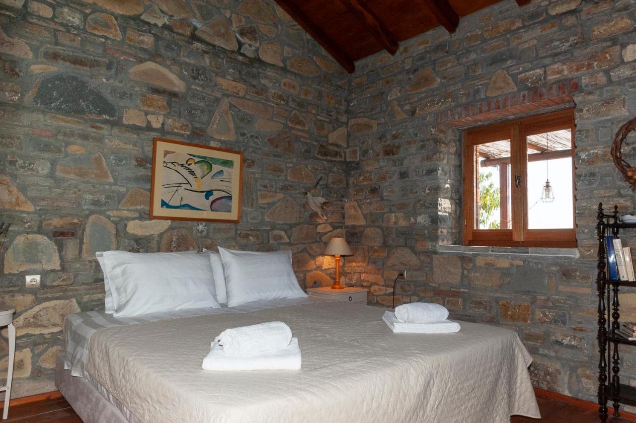 Oceanis Cottage House Ormos Koumeikon Extérieur photo