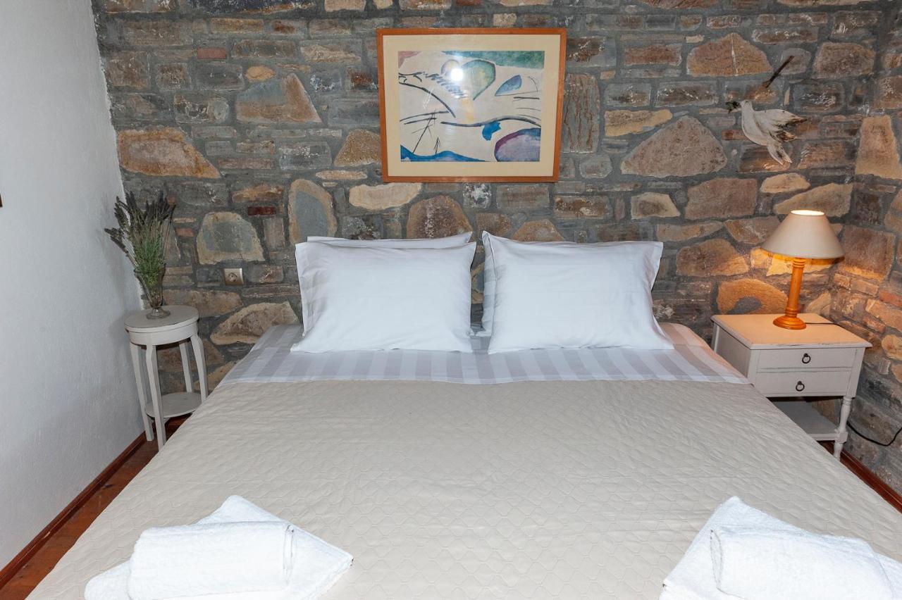 Oceanis Cottage House Ormos Koumeikon Extérieur photo